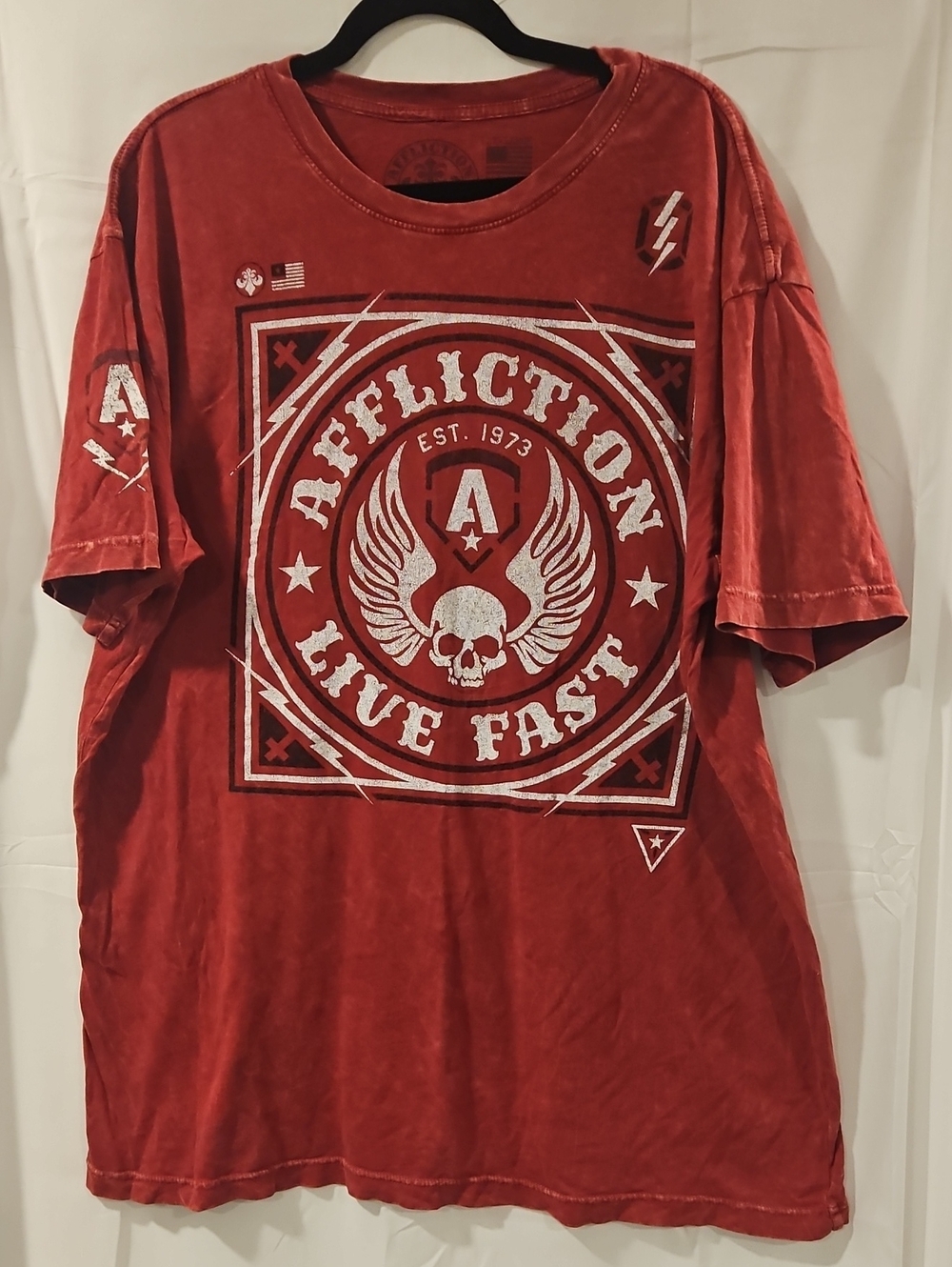 Affliction red vintage-style graphic crewneck tee